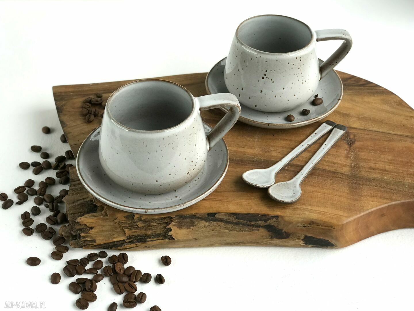 Zestaw dla dwojga Cappuccino - 2 filiżanki ceramiczne ze spodkami