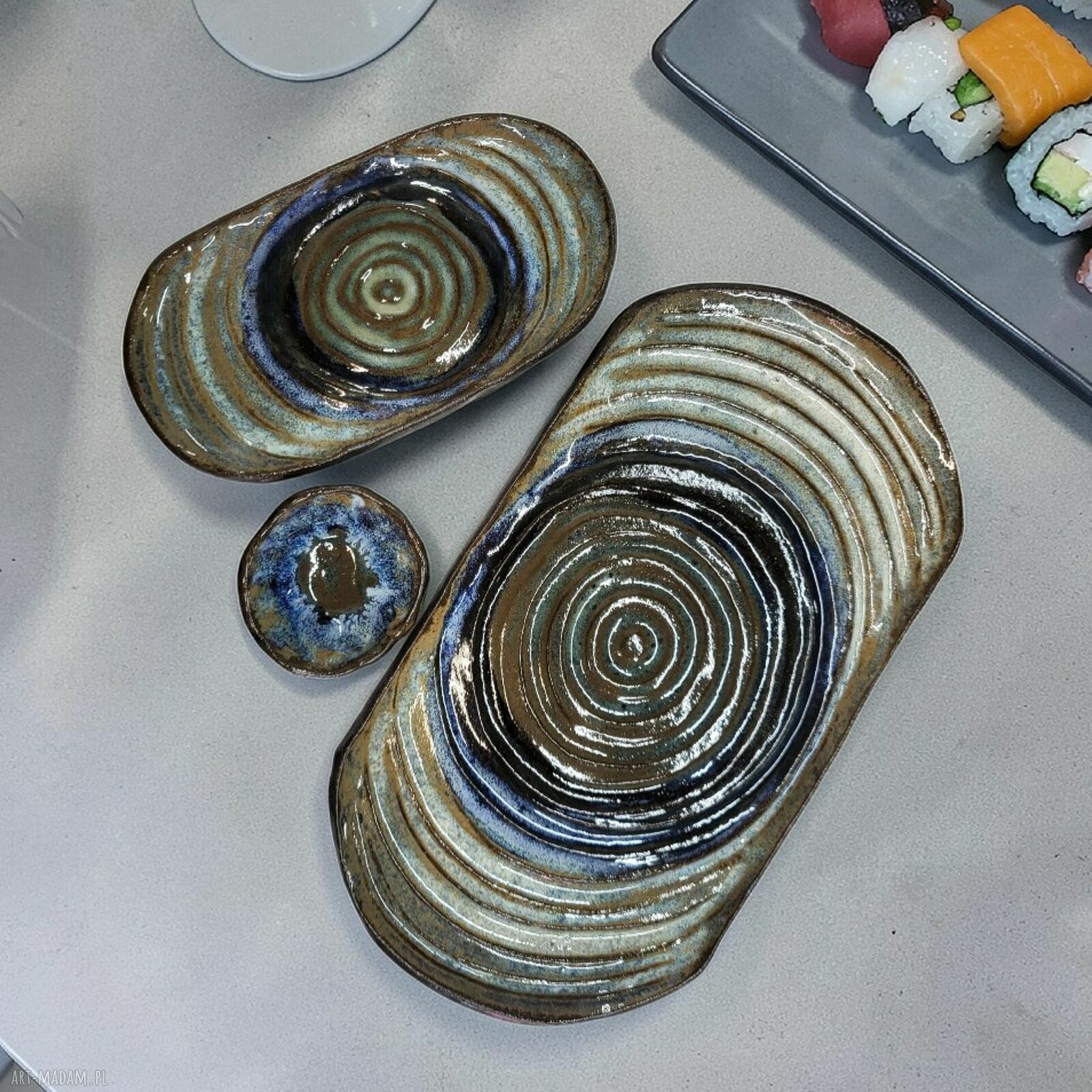Zestaw do sushi z ceramiki artystycznej do serwowania - 3 elementy