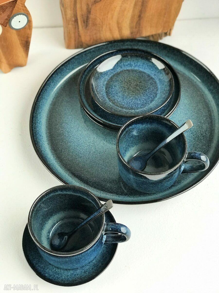 Zestaw kawowy dla dwojga - duża patera ceramiczna, filiżanki i talerzyki Nocne niebo
