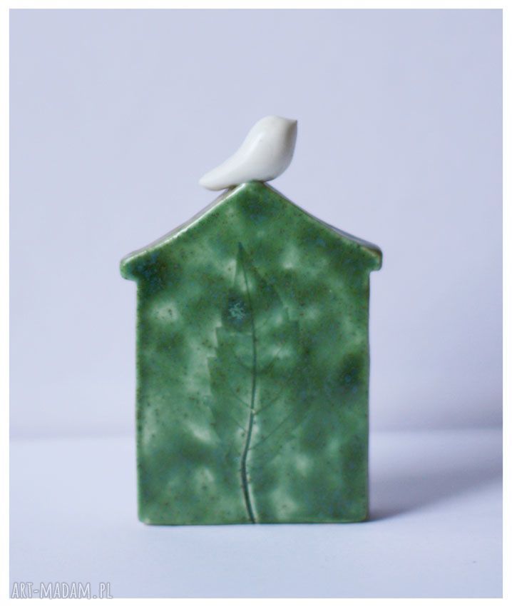 Zestaw dwóch zielonych domków ceramicznych z ptaszkami