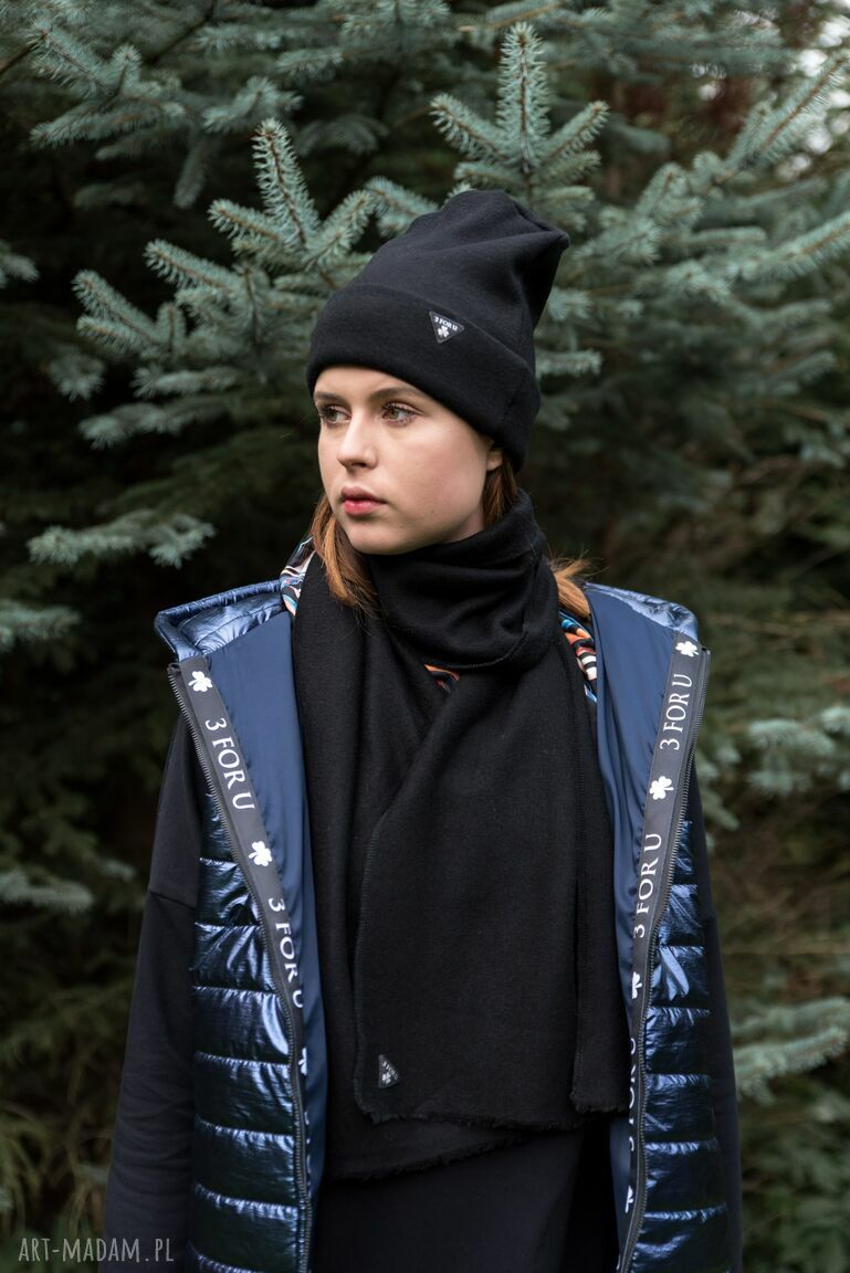 Czarny zestaw Just Cuddle Up - czapka i bluza onesize z domieszką kaszmiru
