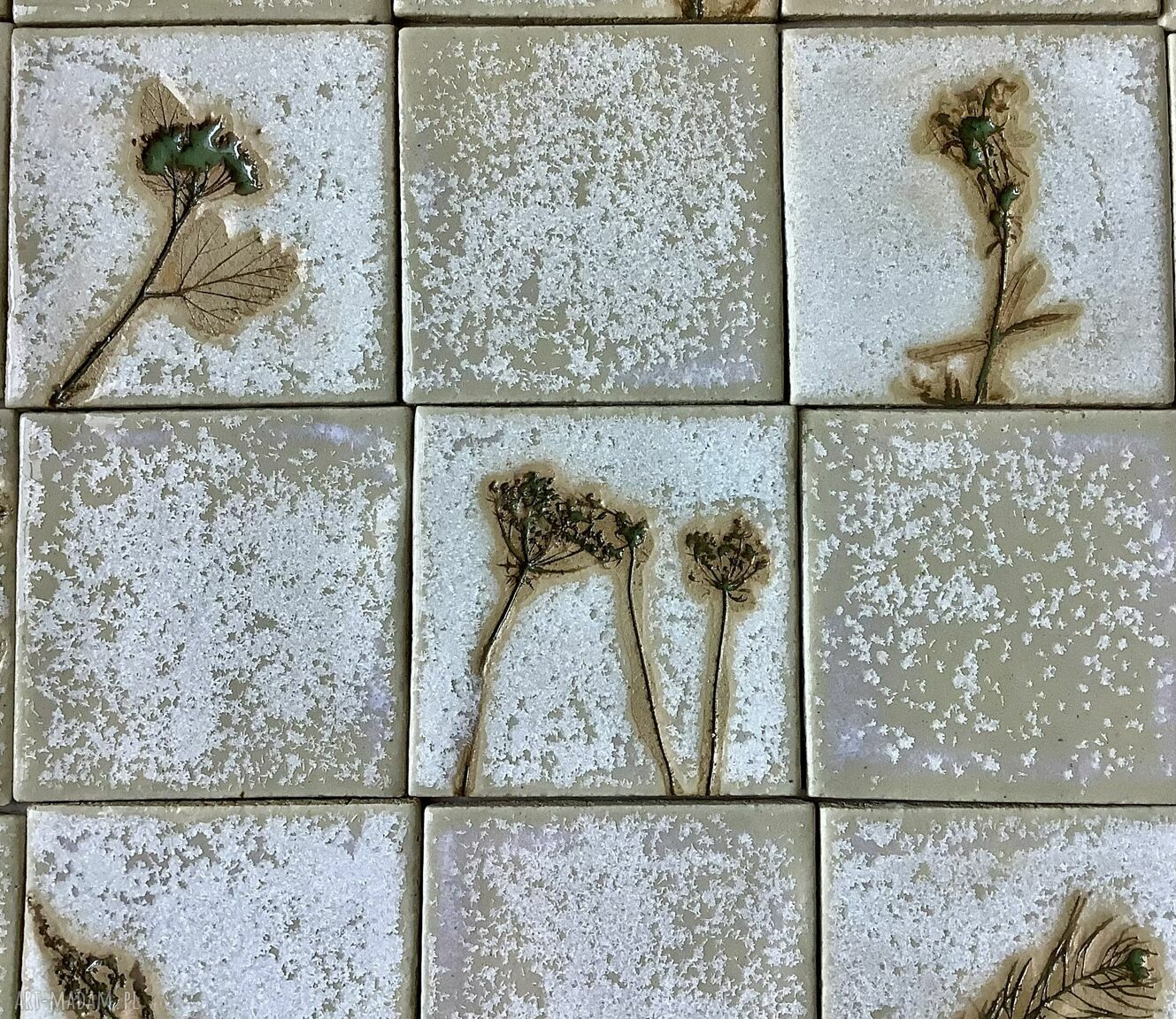 Zestaw kafli ceramicznych „Porcelanowe kwiaty II” - panel ścienny 48 sztuk