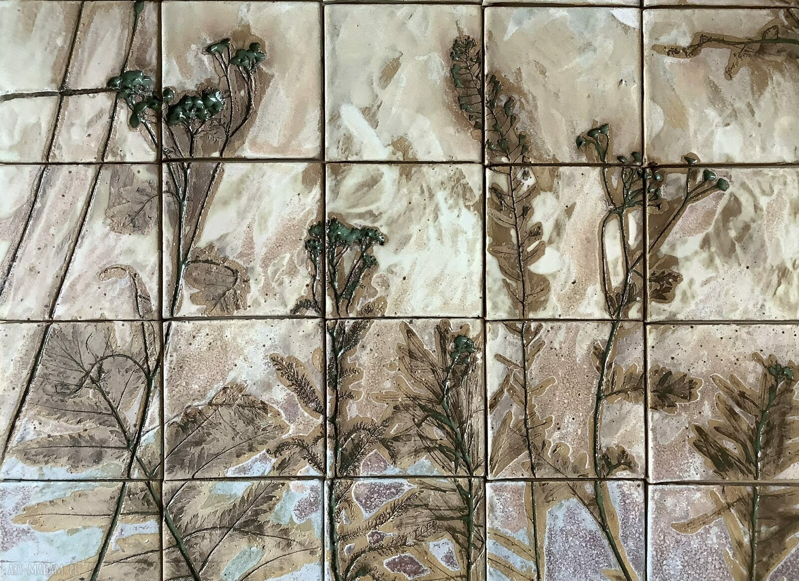 Zestaw kafli „Przymrozek” - roślinny panel ścienny z ceramiki handmade