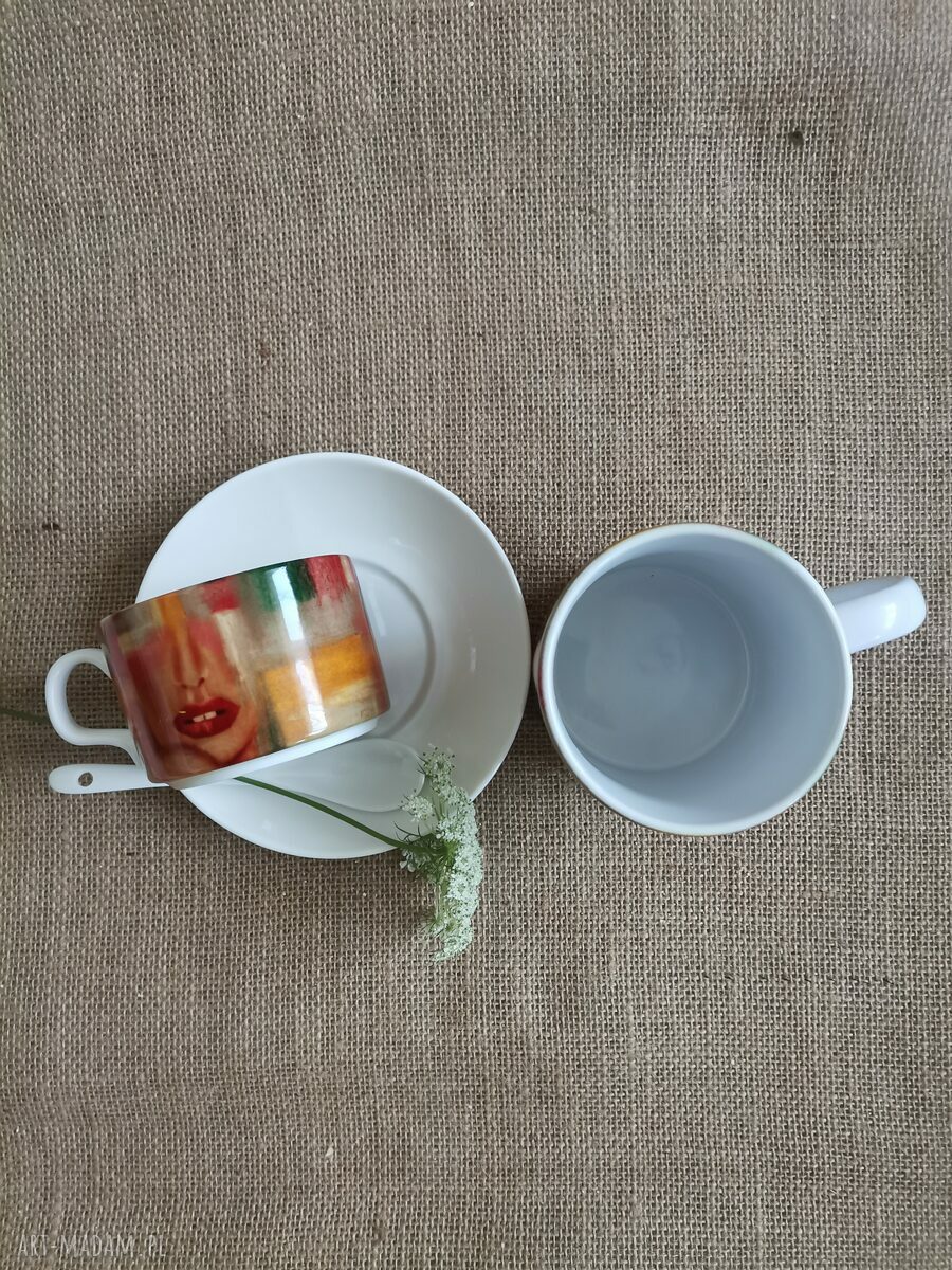 Wiśniowy zestaw kubek i filiżanka porcelanowa „Kolor Kobiety”