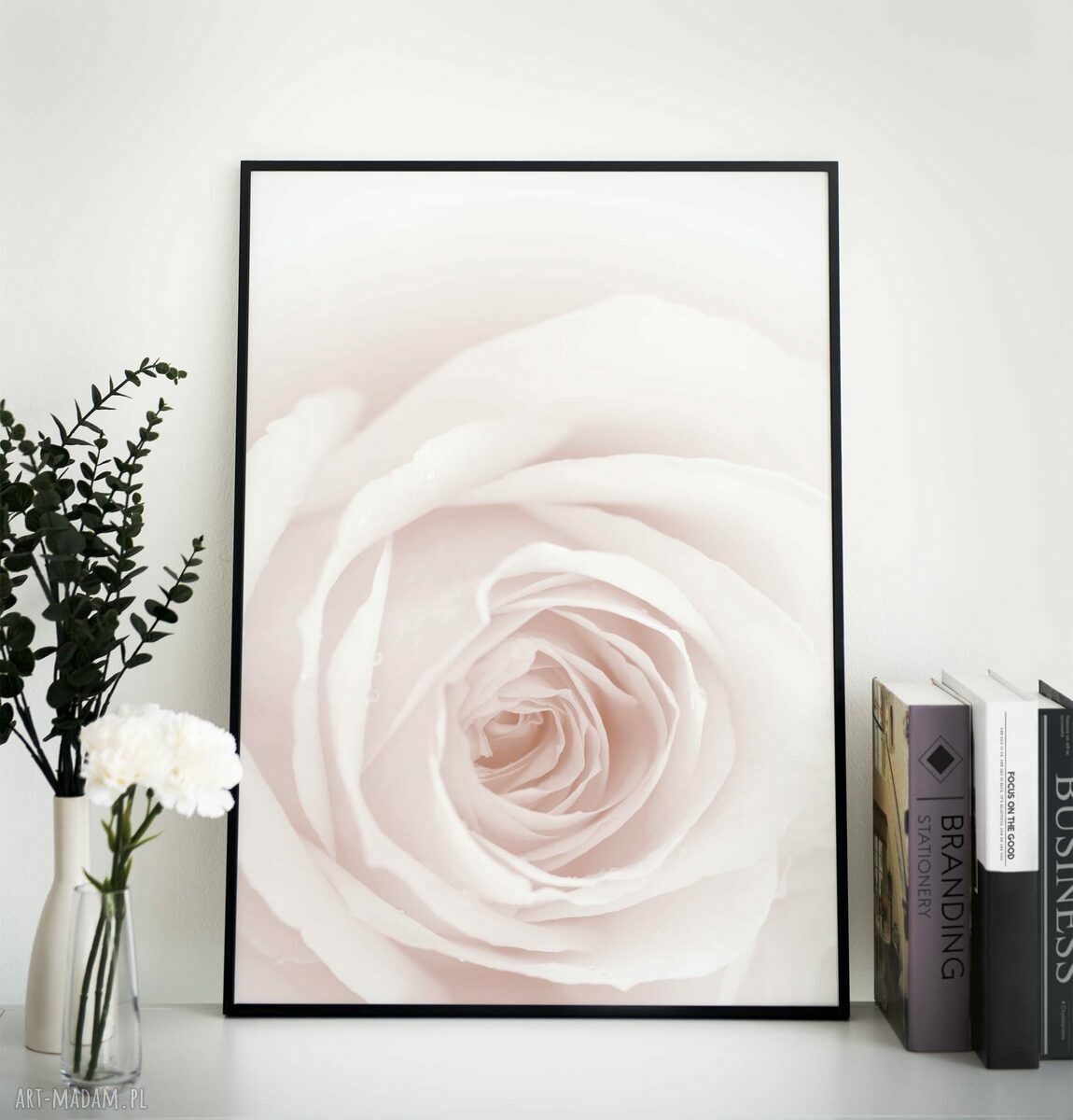 Zestaw plakatów 2 szt. 50x70 cm z kwiatami - line art (bez ram)