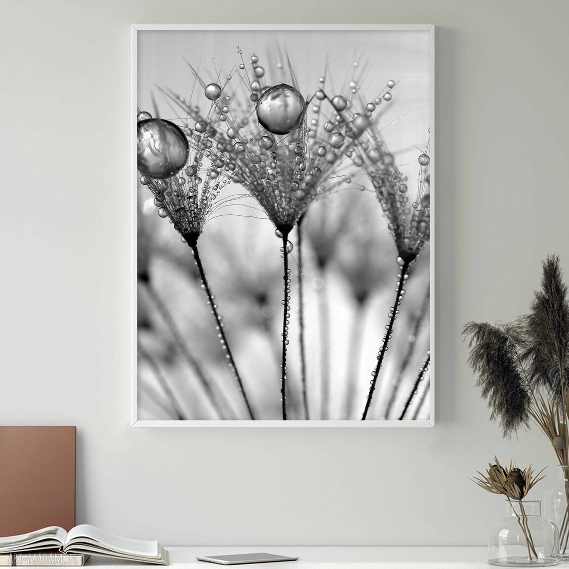 Czarno-biały zestaw plakatów z dmuchawcem 30x40 cm - 2 szt.