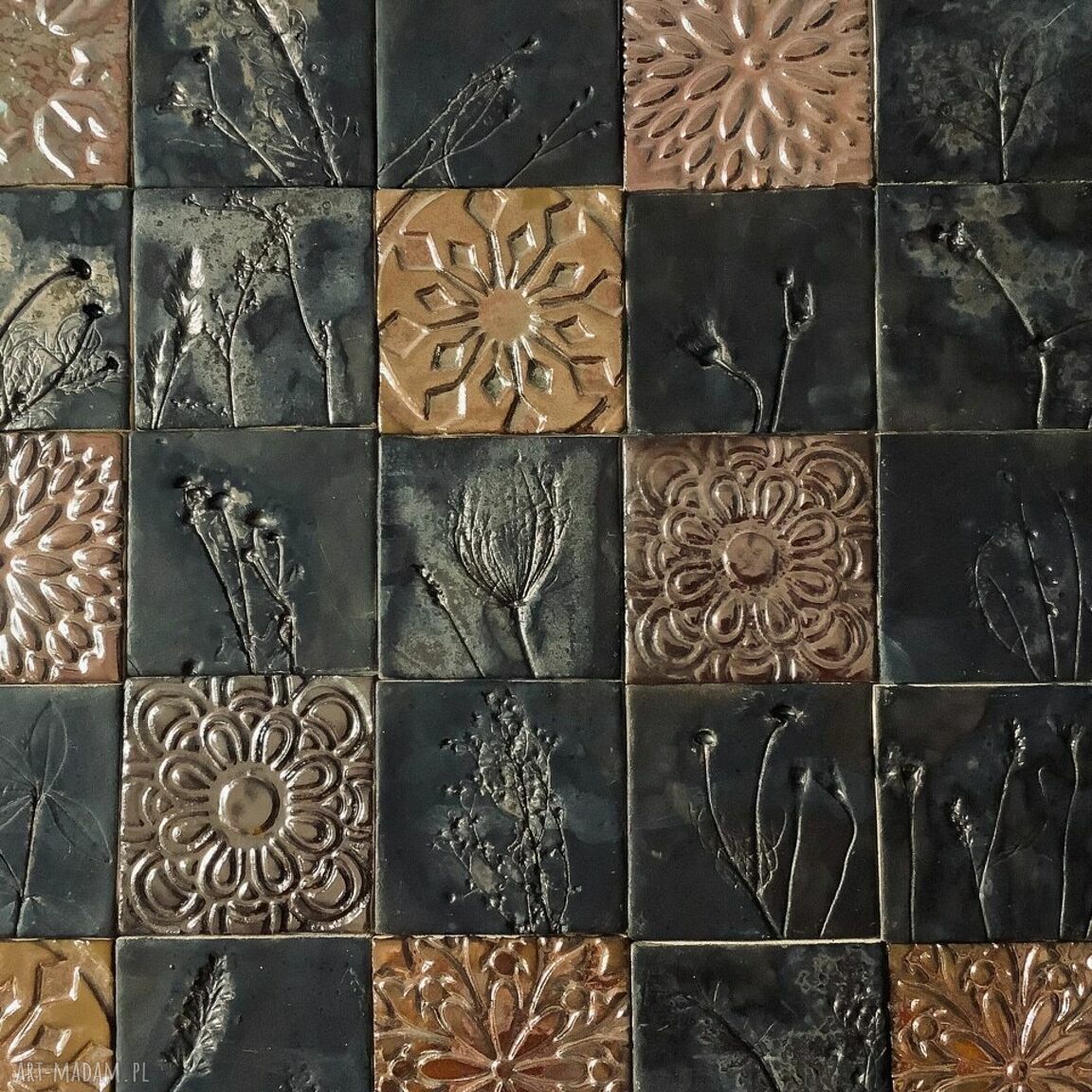 Zestaw płytek ceramicznych "Nocny ogród" - złote kafle