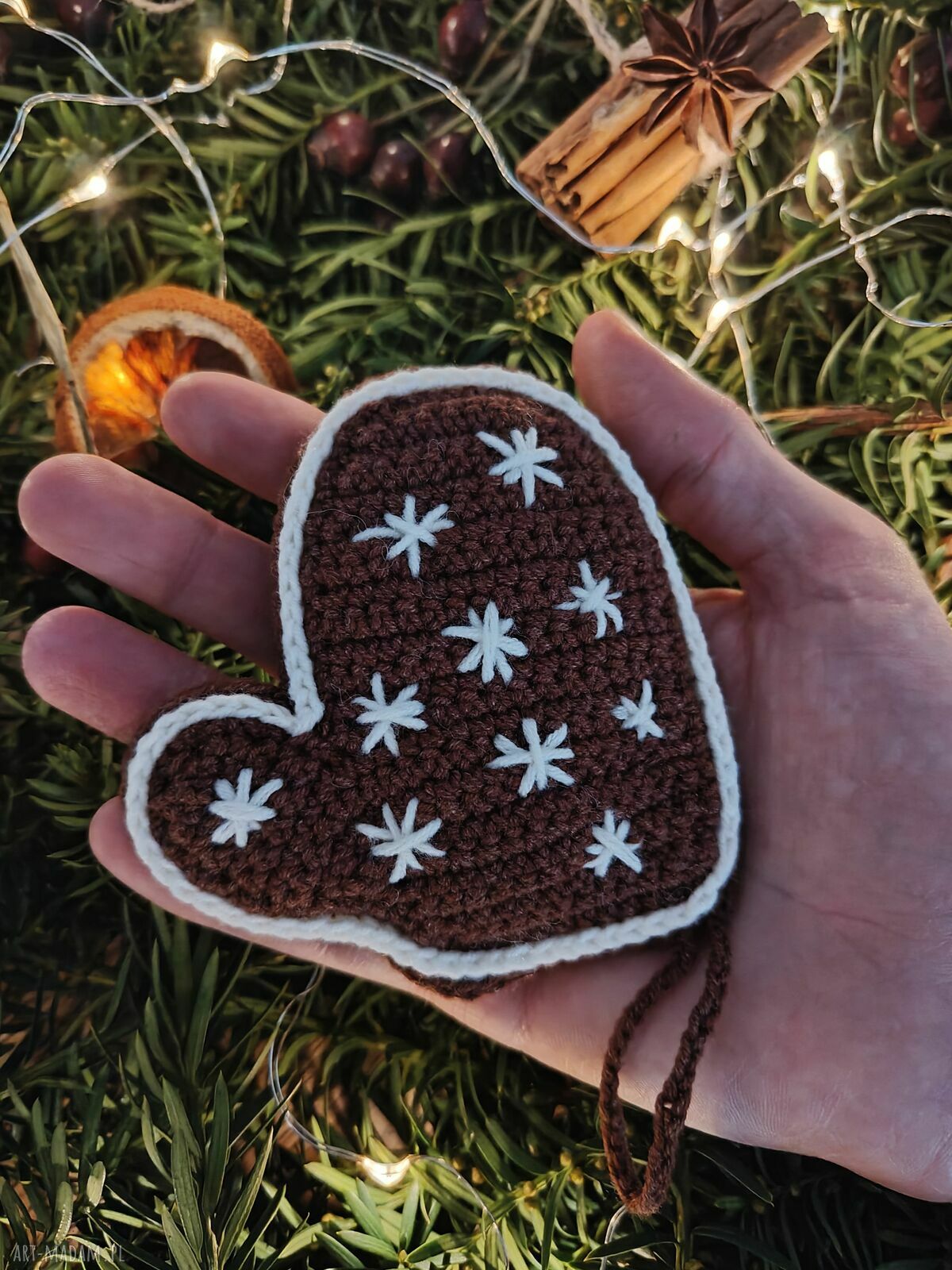 Zestaw szydełkowych pierniczków na choinkę - 6 zawieszek handmade