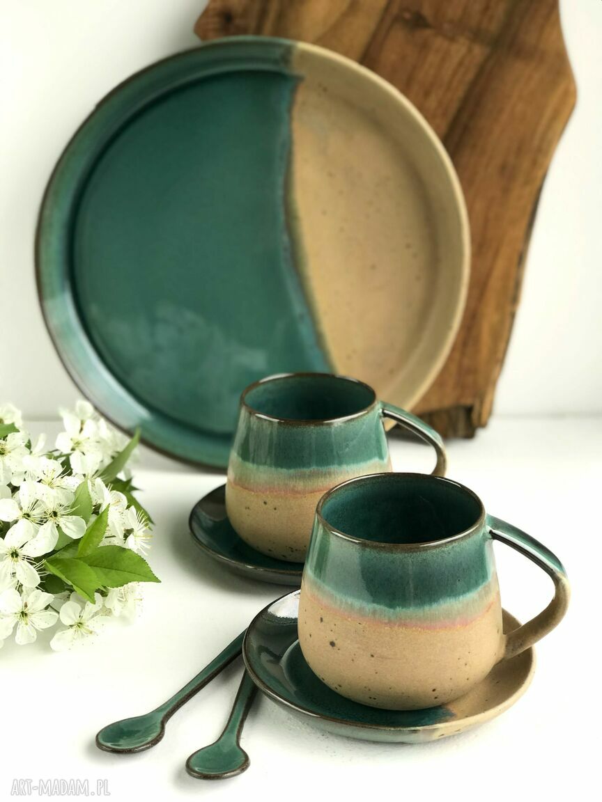 Ceramiczny zestaw do kawy: taca + 2 duże filiżanki ze spodkami