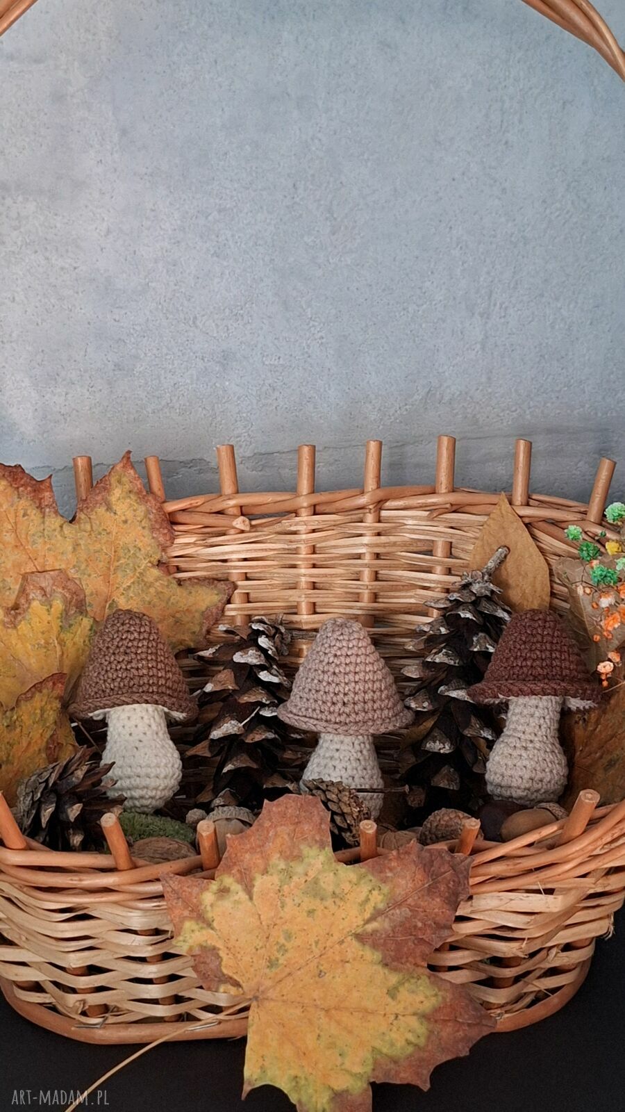 Zestaw trzech szydełkowych grzybków - brązowa jesień w wersji handmade