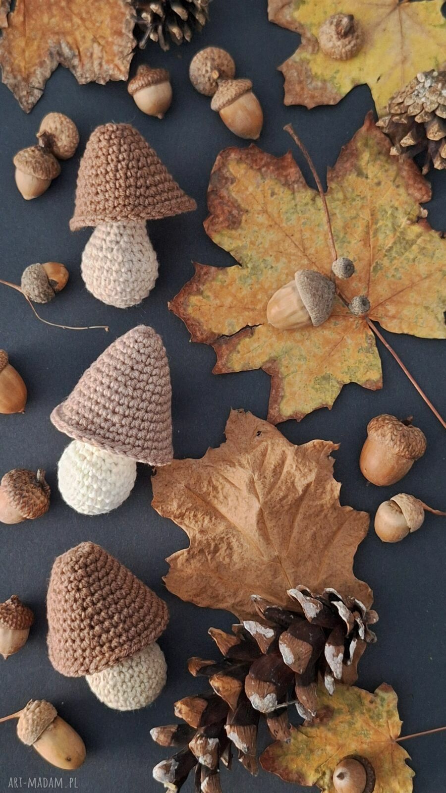 Zestaw trzech szydełkowych grzybków „Brązowa Jesień” w wersji handmade 3 szt.