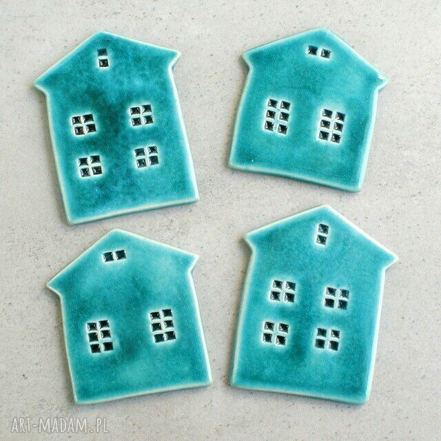 Zestaw upominków - ceramiczne magnesy domki