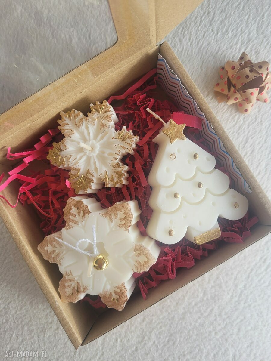 Zestaw upominkowy świec sojowych handmade na Boże Narodzenie