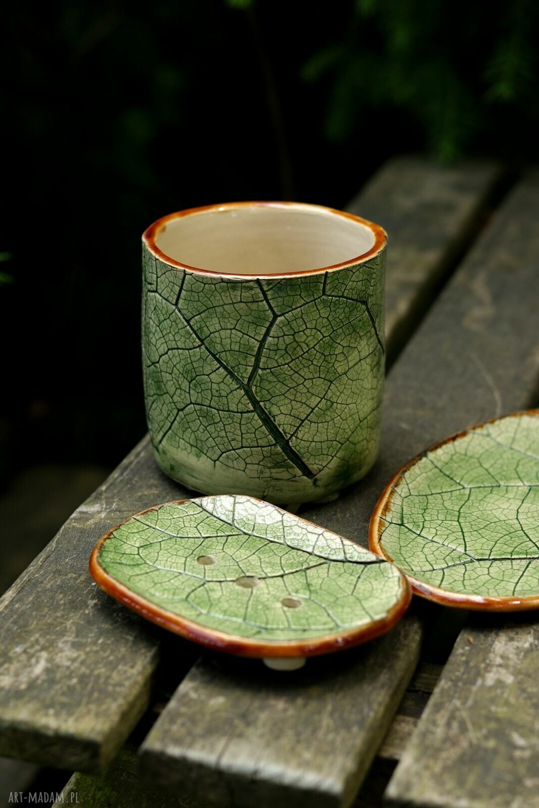 Ceramiczny zestaw łazienkowy Łopian - kubek na szczoteczki