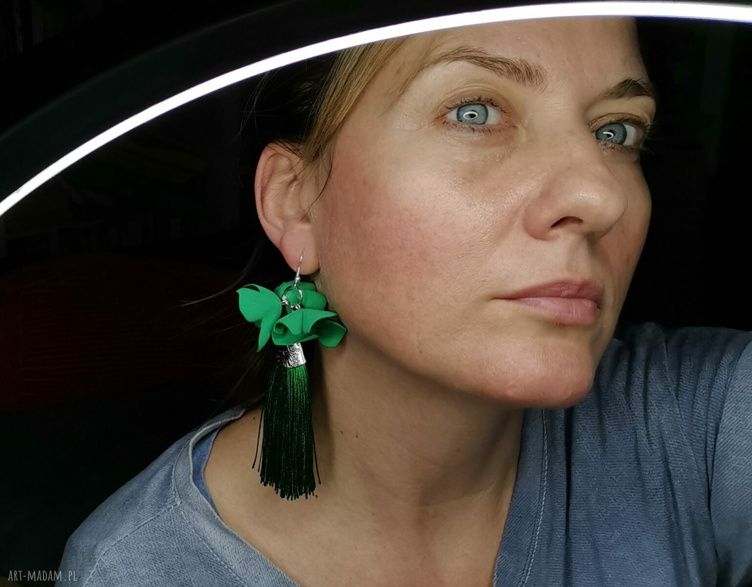 Kolczyki zielone chwosty i kwiaty - lekkie rękodzieło w stylu boho