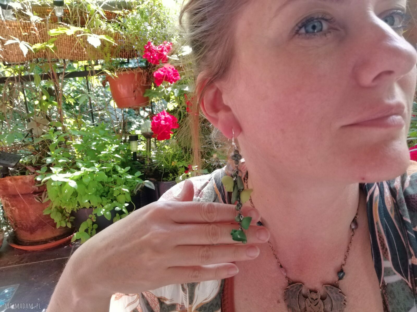 Kolczyki zielone długie, lekkie - boho folk etno Frida