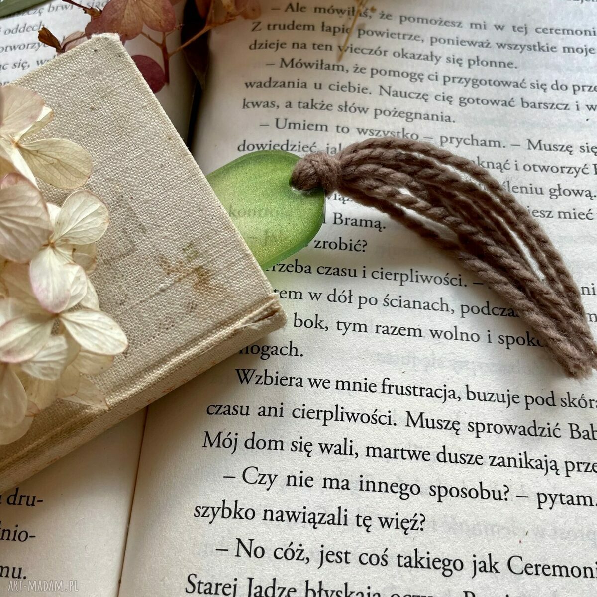 Zielone Hortensje zakładka do książki handmade