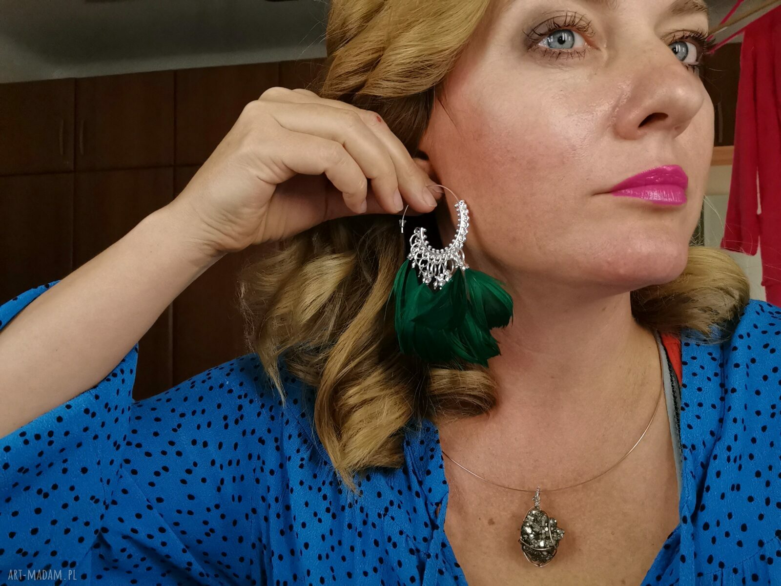 Kolczyki zielone koła piórzaste boho etno