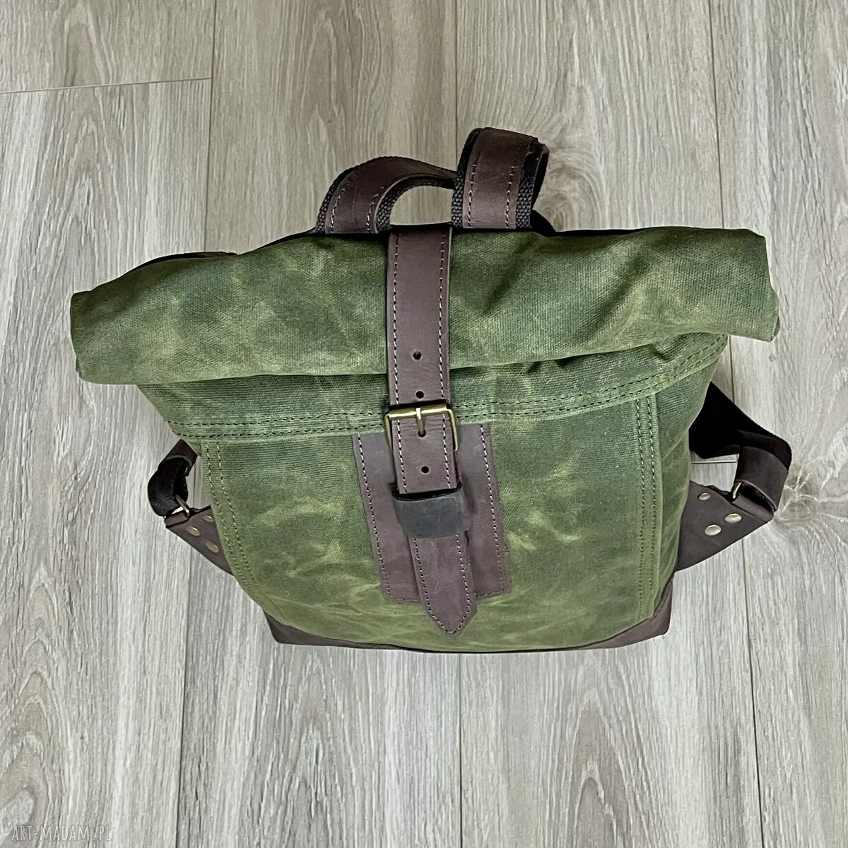 plecaki: Zielony plecak z bawełny woskowanej i skóry rolowany Vintage. ręcznie