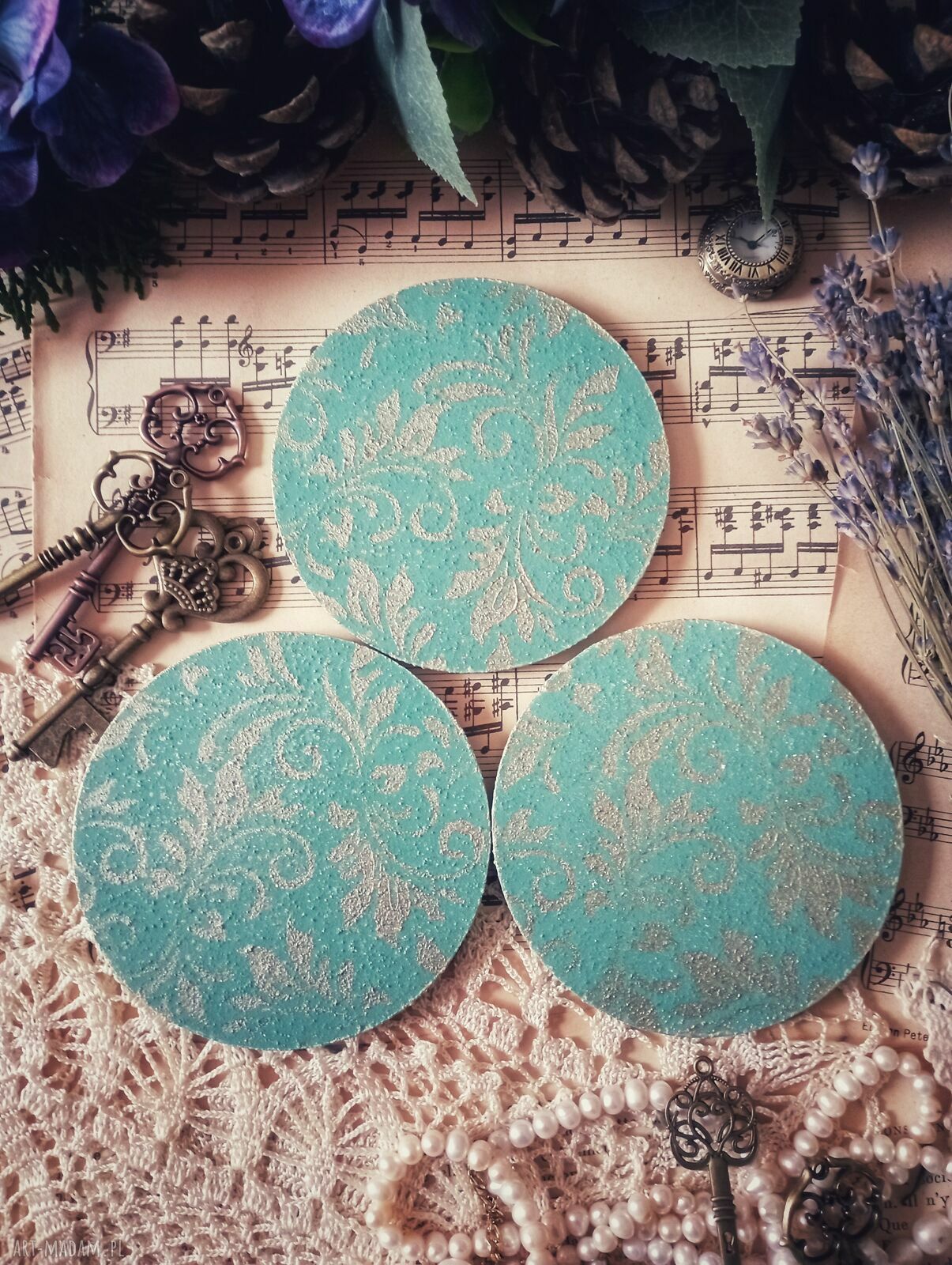 Zimowe podkładki vintage „Baśniowa Kraina” (komplet 3 szt., 10 cm)