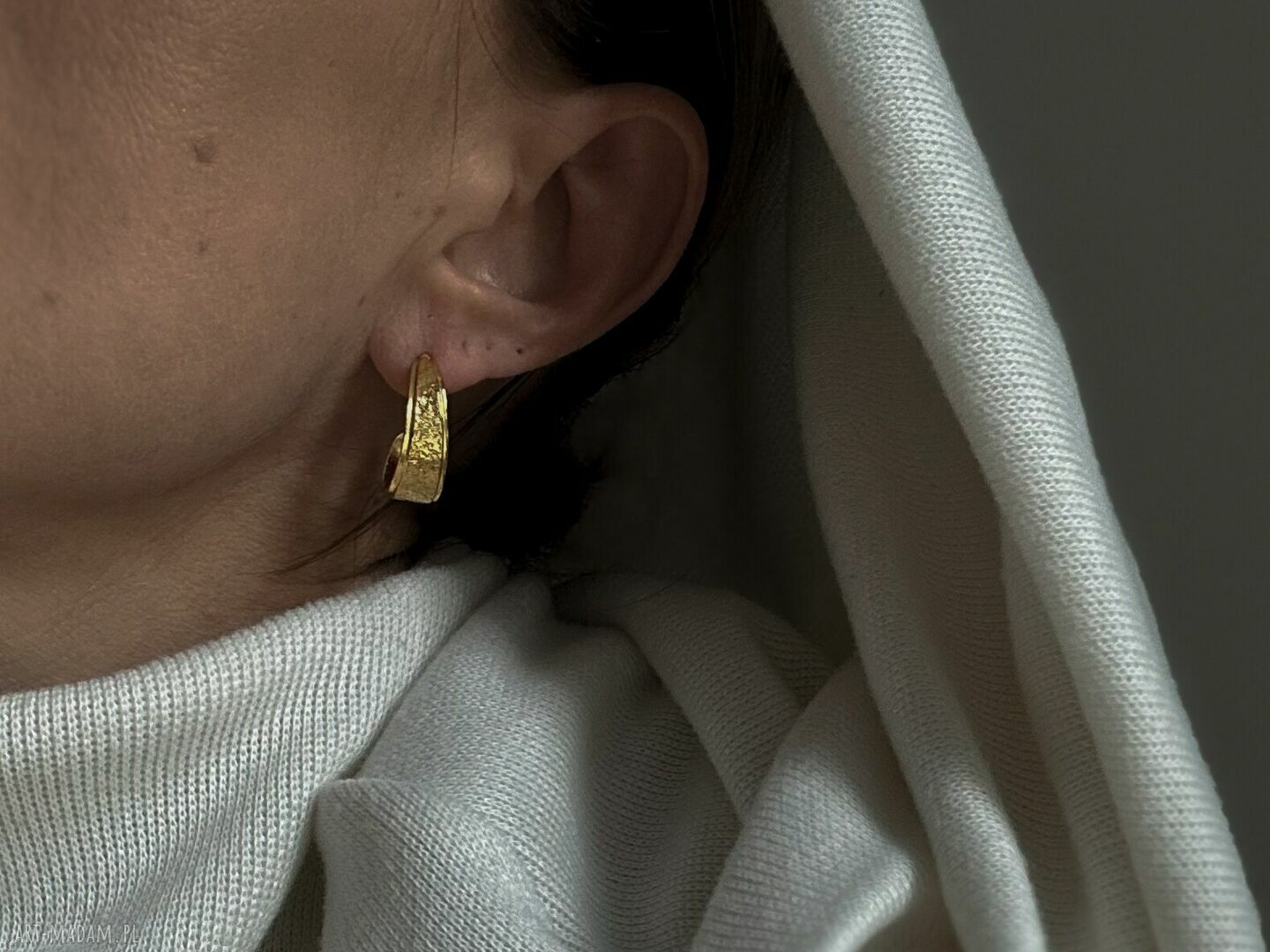 kolczyki: Złote masywne kolczyki półkola HandMade