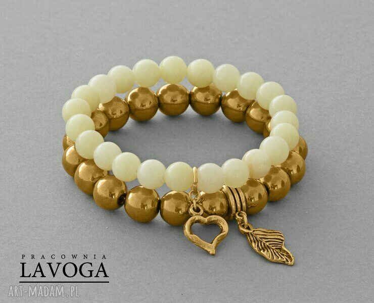 bransoletki: Hematite with leaf pendant in gold. hand made