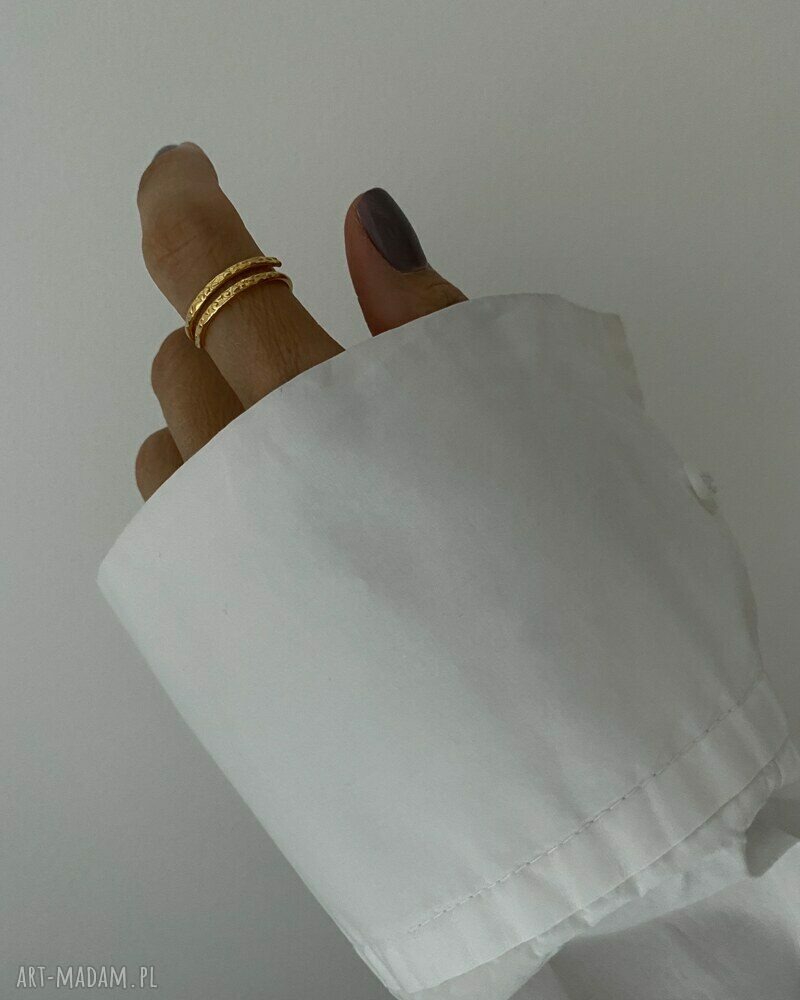 pierścionki: Złoty delikatny pierścionek Hand Made