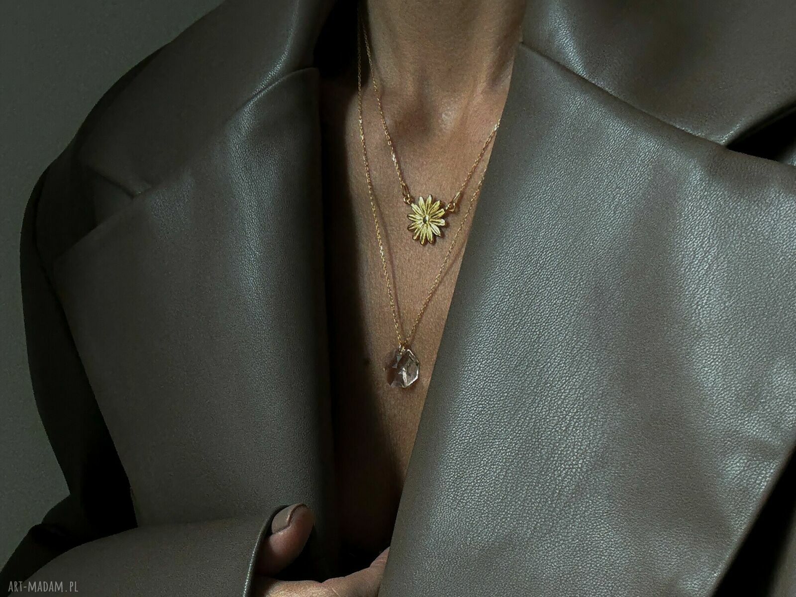 naszyjniki: Złoty naszyjnik z bezbarwnym kryształem SWAROVSKI® CRYSTAL ręcznie robione