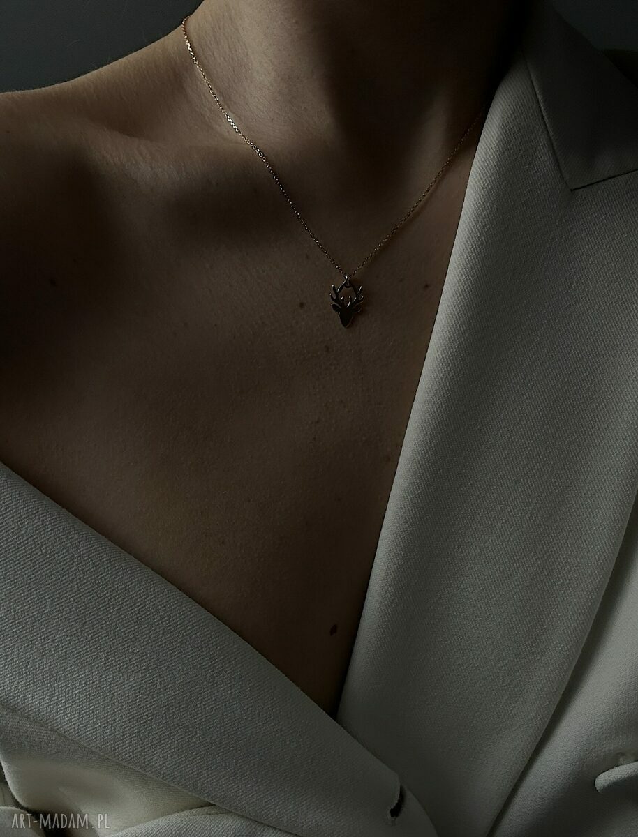 naszyjniki: Złoty naszyjnik z jeleniem Handmade