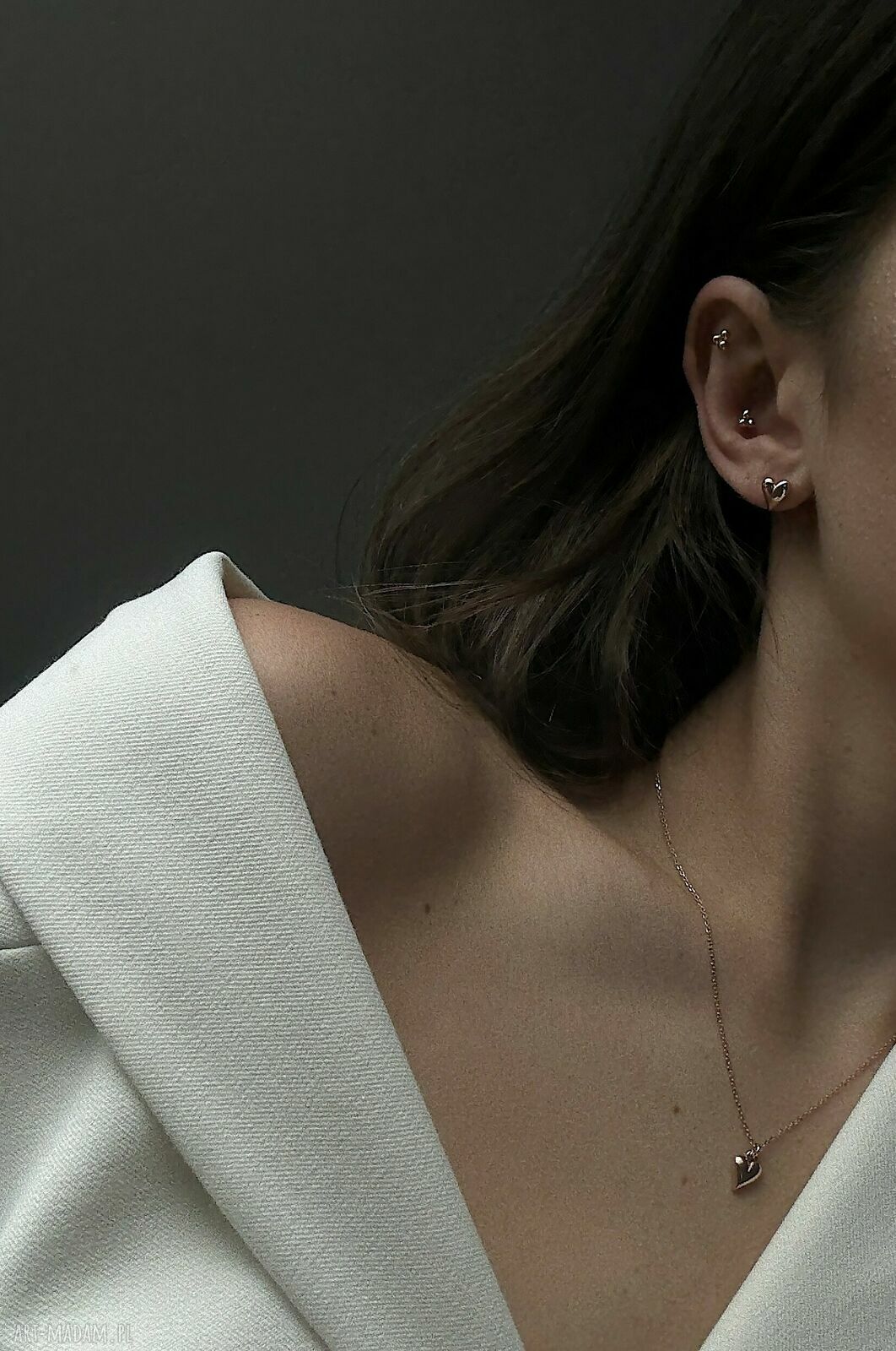 naszyjniki: Złoty naszyjnik z małym serduszkiem hand made