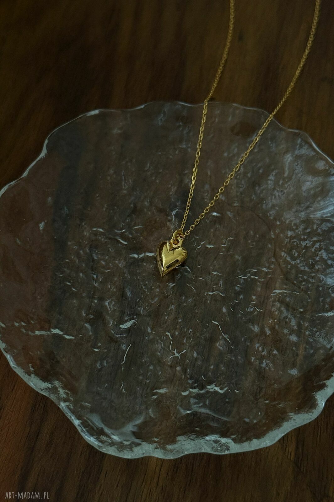 naszyjniki: Złoty naszyjnik z małym serduszkiem hand made