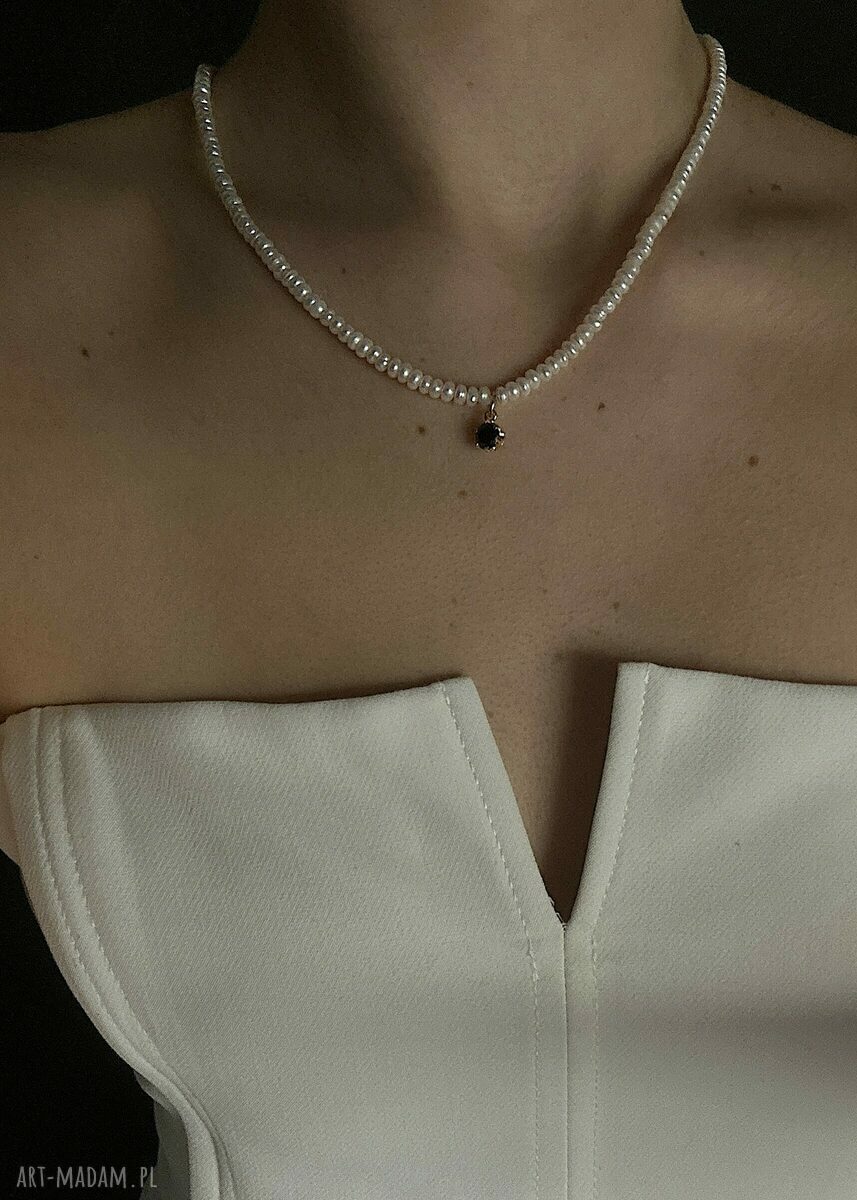 naszyjniki: Złoty naszyjnik z pereł naturalnych z czarną cyrkonią HandMade