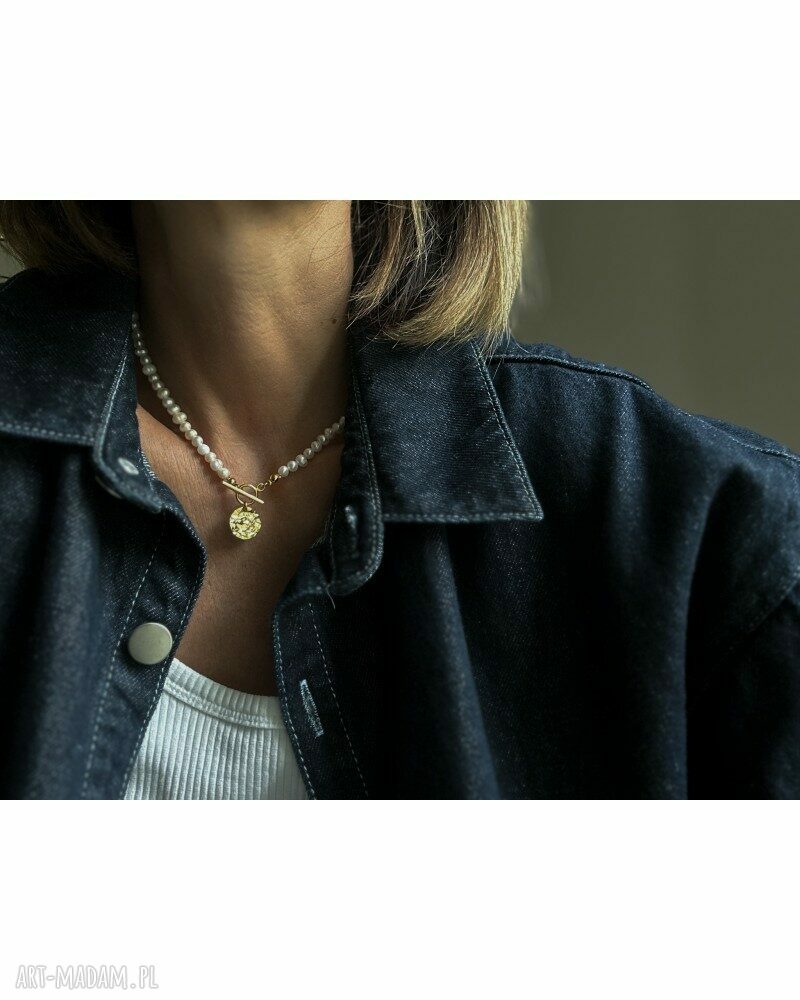 naszyjniki: Złoty naszyjnik z pereł naturalnych z nieregularnym kółeczkiem ręcznie