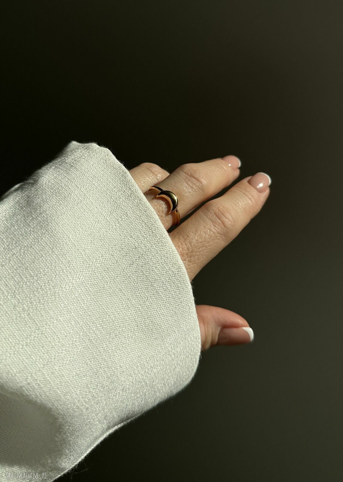 pierścionki: Złoty pierścionek z księżycem Autorskie