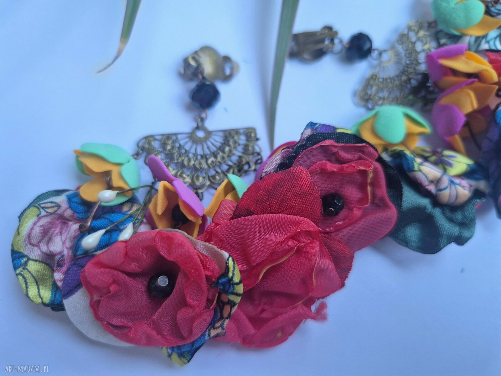 Ludowe klipsy boho Frida - lekkie, kolorowe i bardzo bujne