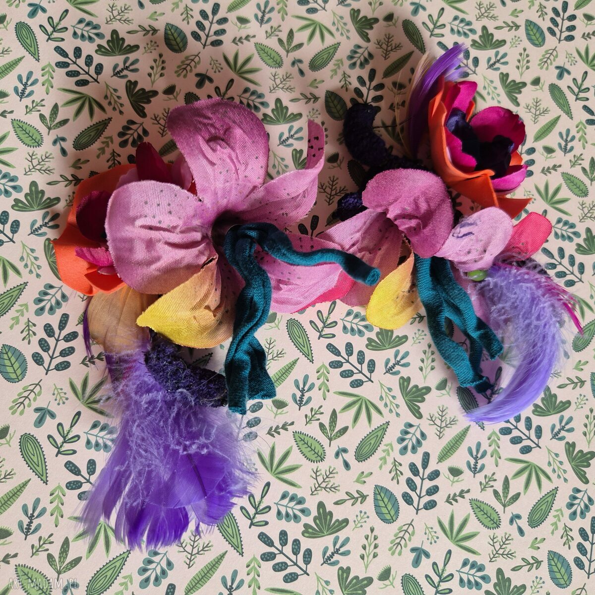 Kolczyki boho Frida - zwariowane duże, lekkie kwiaty w kolorach fiolet i niebieski - Ruda Klara
