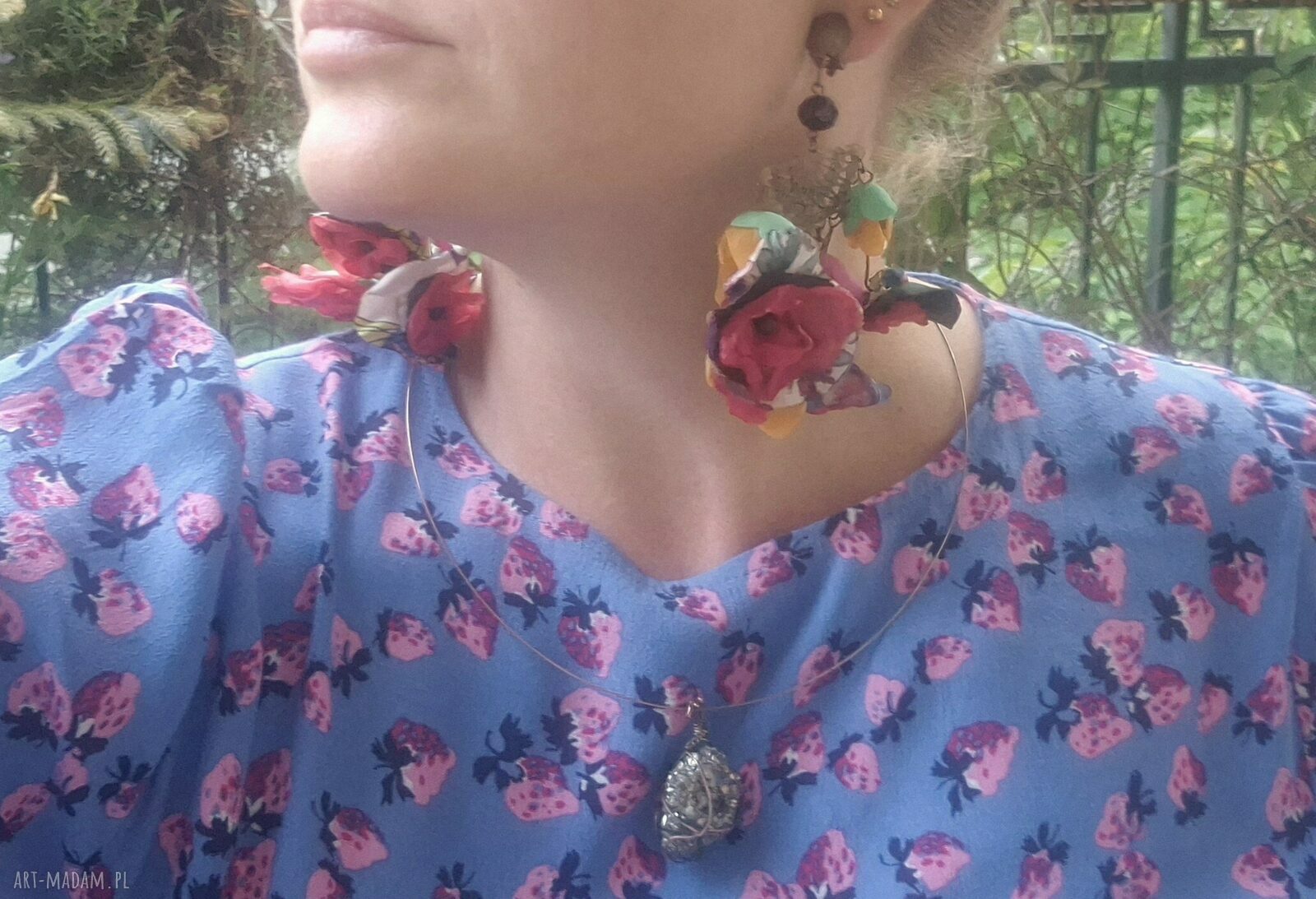 Ludowe klipsy boho Frida - lekkie, kolorowe i bardzo bujne
