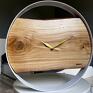 drewno biały zegar ścienny z dodatkiem dębowej deski jest dostępny od ręki