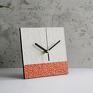 dekoracje zero waste zegary biały zegar stołowy ekologiczny stojący z papieru z odzysku minimalistyczny