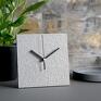 kwadratowy zegar analog zegary minimalistyczny nowoczesny stojący z papieru industrialny