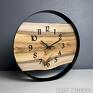 duzy zegar drewniany