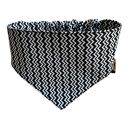 Bandana dla psa na gumce rozmiar XS (24 -30) Czarno-biały zygzak
